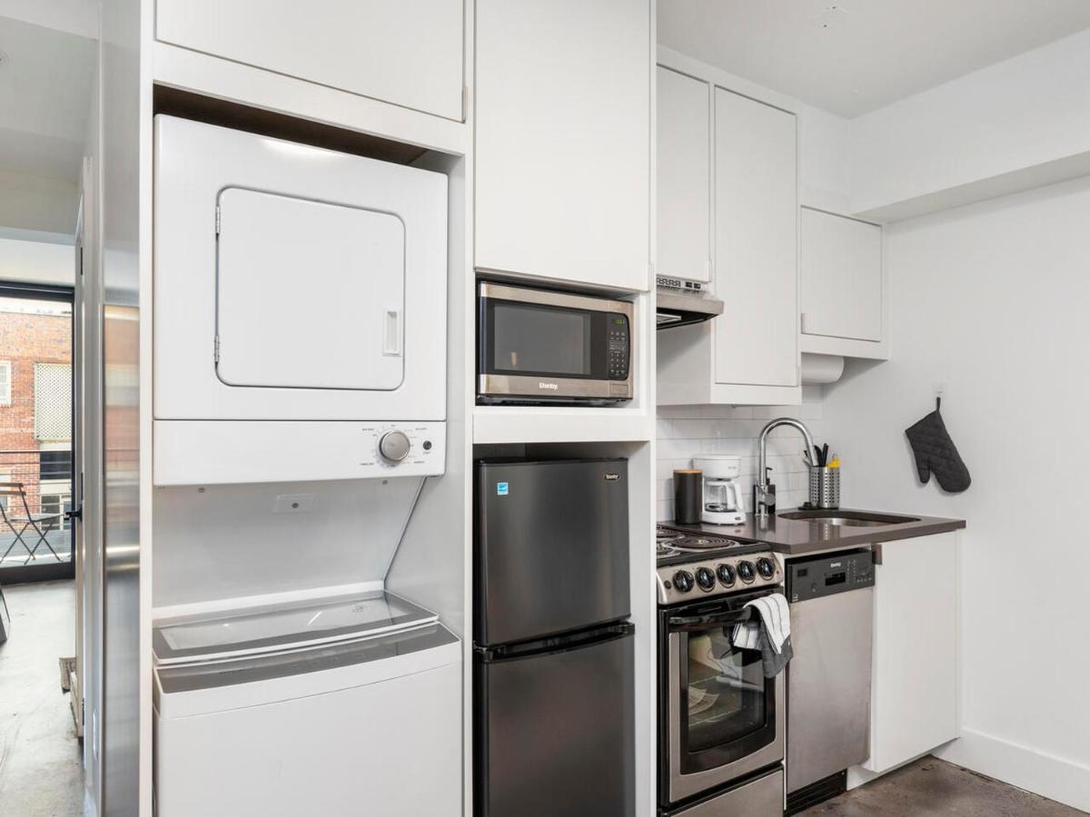 Appartement Comfortable Studio With Queen Bed, City Walkable! à Atlanta Extérieur photo