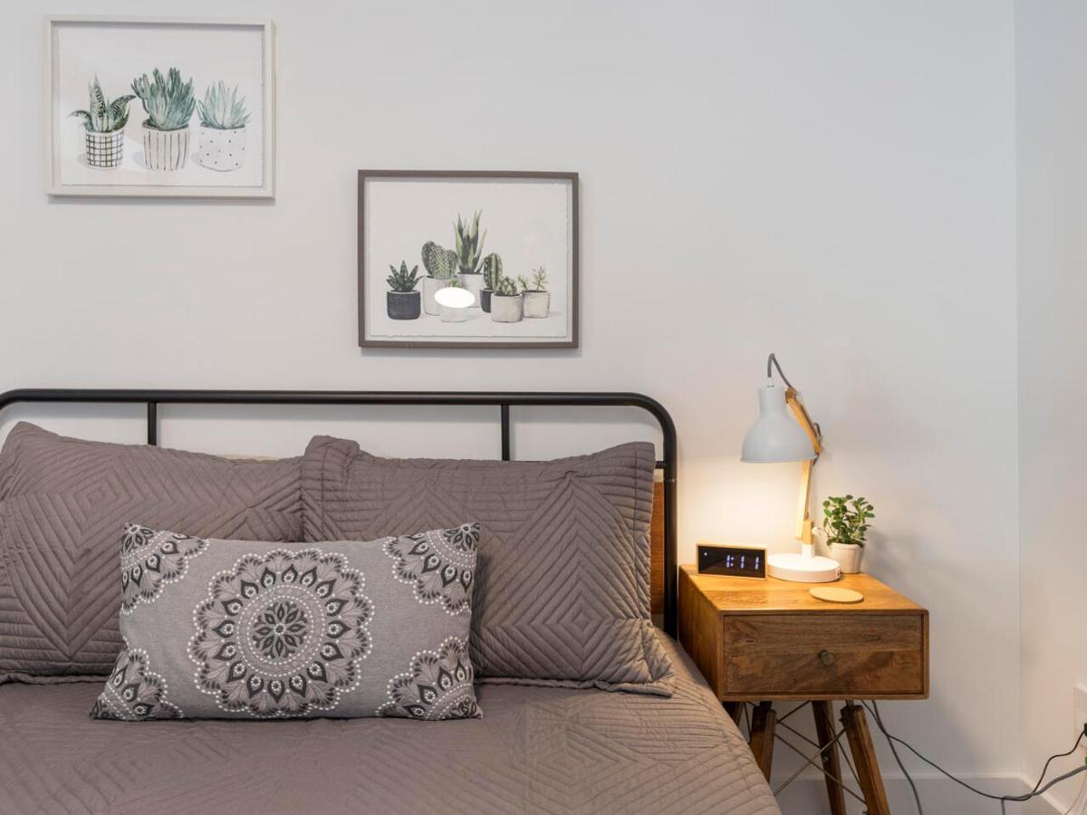 Appartement Comfortable Studio With Queen Bed, City Walkable! à Atlanta Extérieur photo
