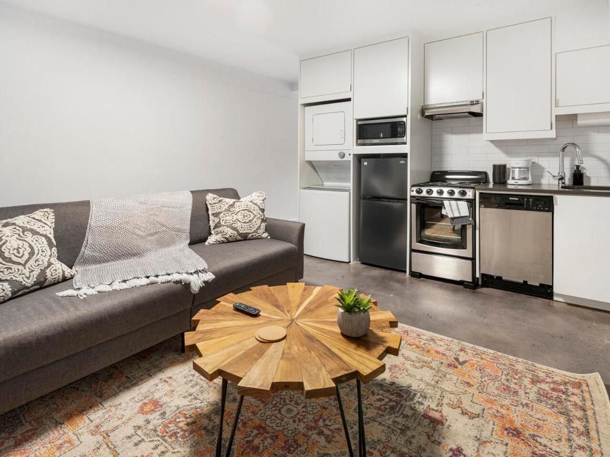 Appartement Comfortable Studio With Queen Bed, City Walkable! à Atlanta Extérieur photo